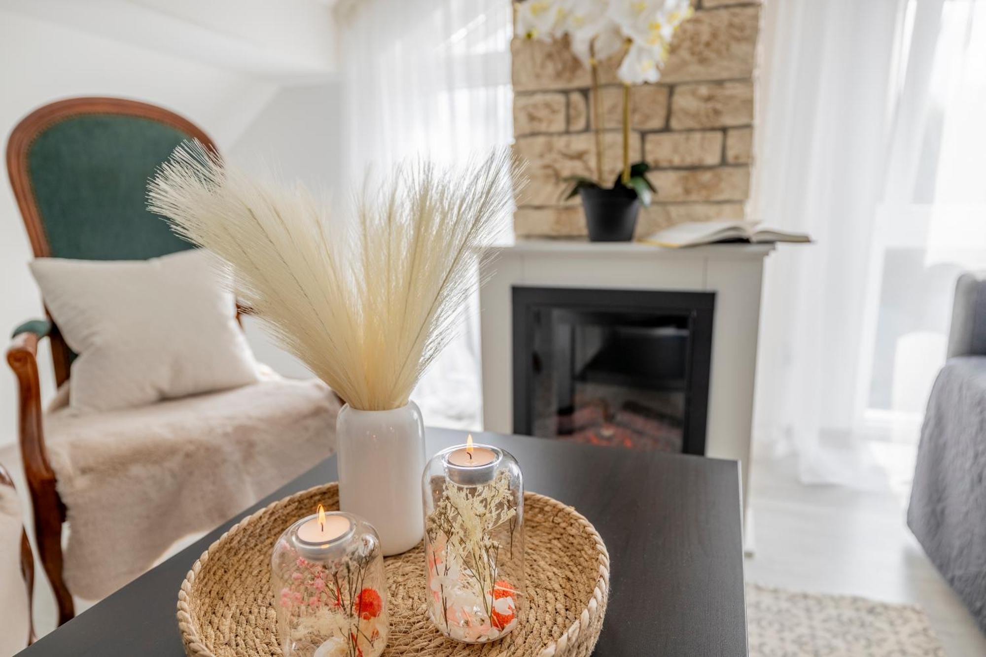 Design Maisonette - 24H Self-Check-In - Bis 7 Pers - In Direkter Weihernaehe - Parkplatz - Wifi - Balkon -Terrasse - Radwege Schiffweiler Esterno foto