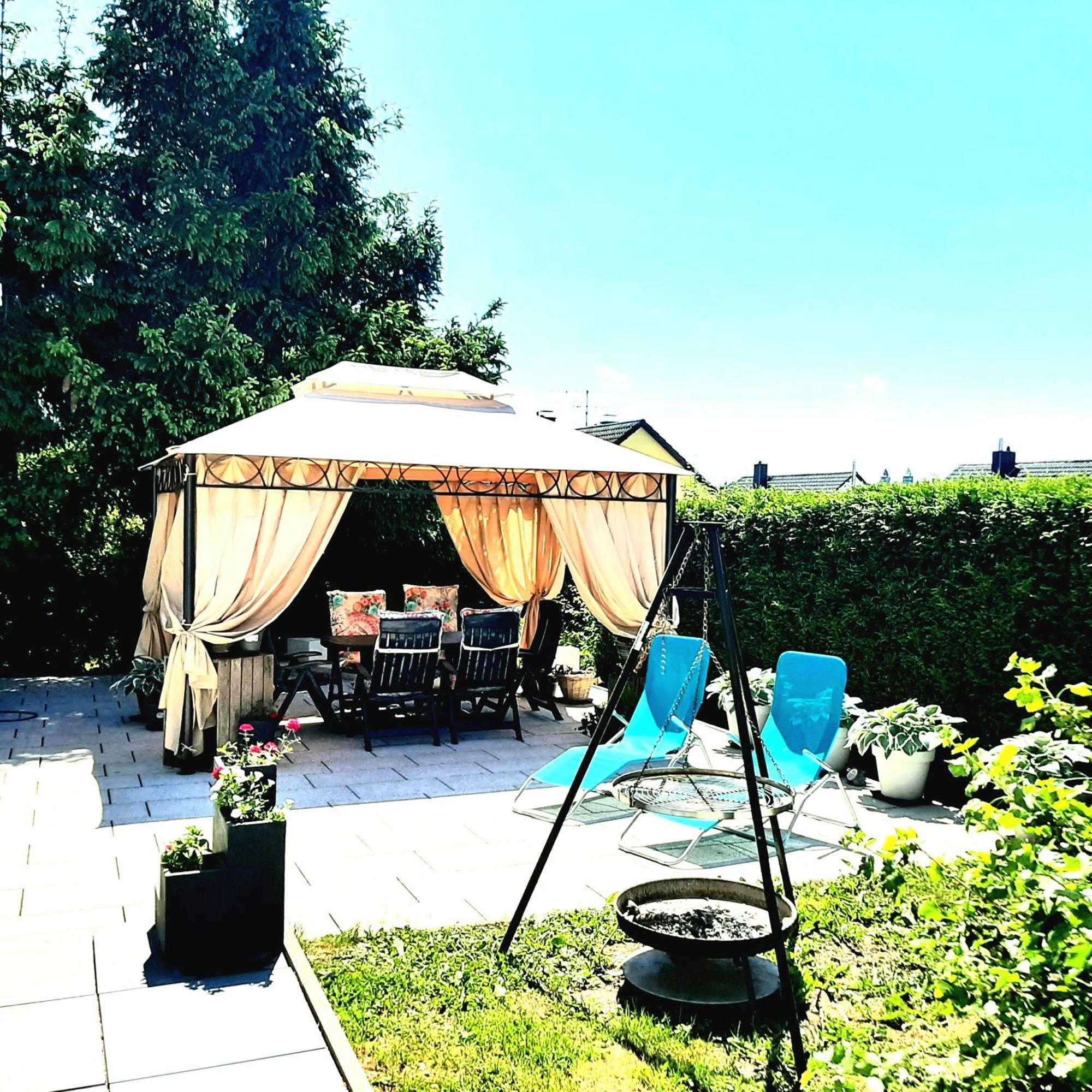 Design Maisonette - 24H Self-Check-In - Bis 7 Pers - In Direkter Weihernaehe - Parkplatz - Wifi - Balkon -Terrasse - Radwege Schiffweiler Esterno foto